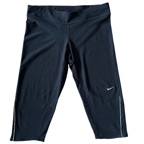 Nike Black Dri-Fit Running Capri Women’s Size Medium - Picture 1 of 10